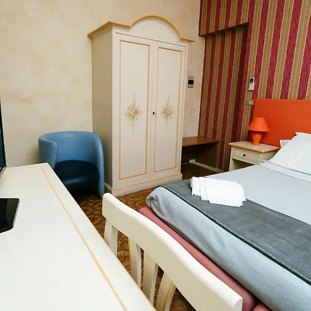 Rafael Guest house 3*